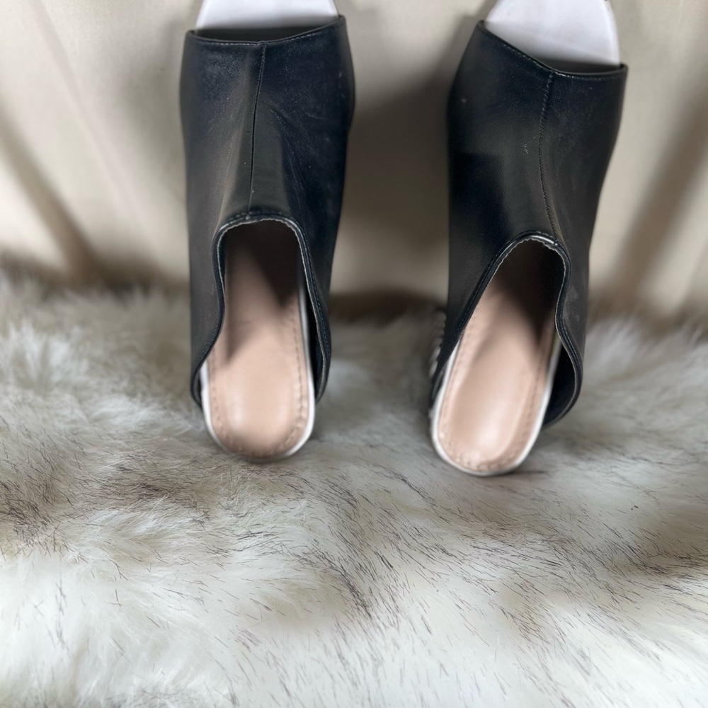 Elegant Black Open-Toe Women's Shoes - Picture 2 of 5